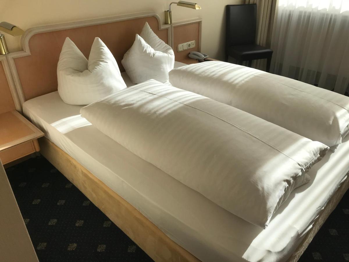 Отель Ambiente Garni 3*