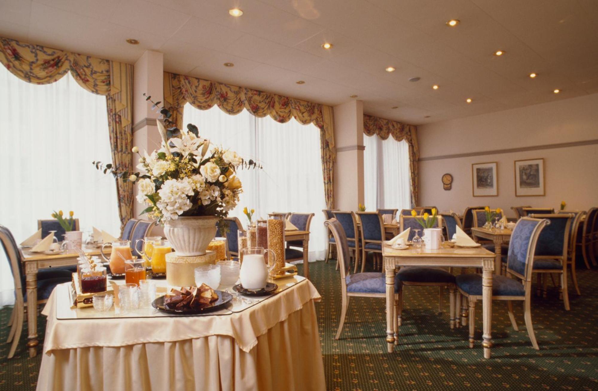 Отель Ambiente Garni 3*
